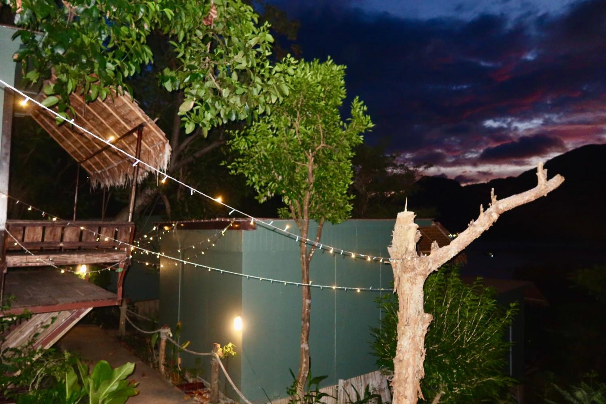 Phi Phi Sea Sky Resort Exterior foto